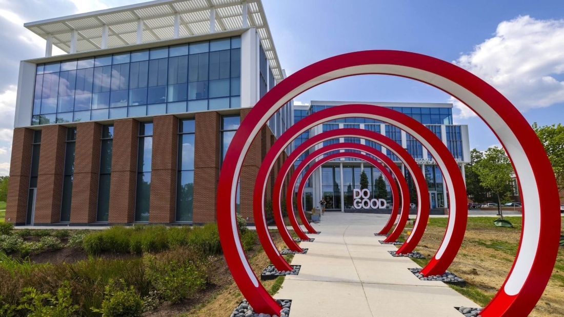 Do Good Plaza 5 red rings in courtyard